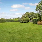 6 Bedroom Gorgeous In * Kvaerndrup